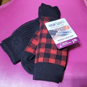Muk Luks crew socks